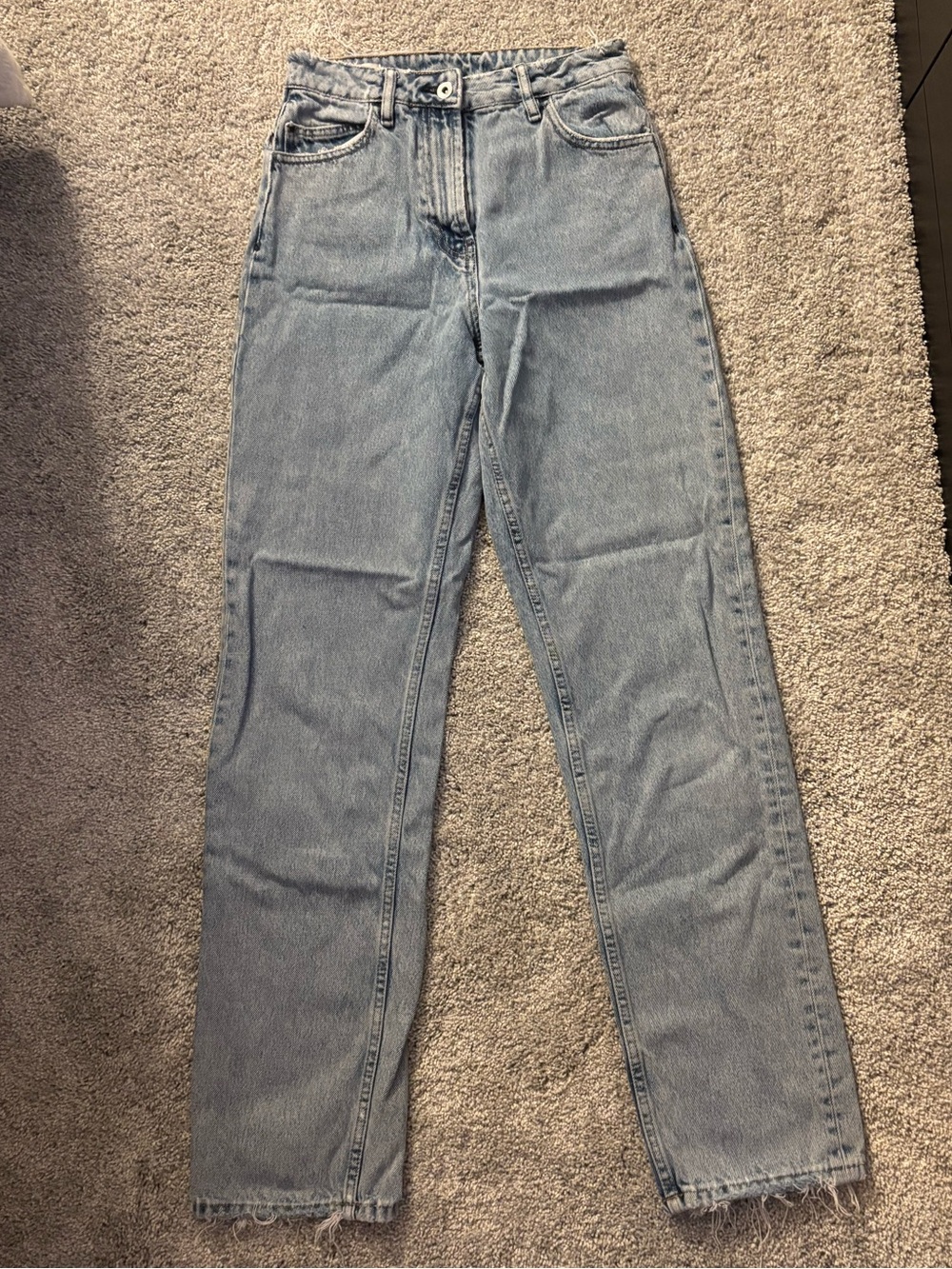 straight leg jeans